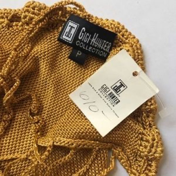 LOOKING FOR - Picture 16 of 16